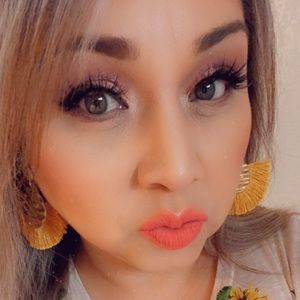 Meet your Posher, Norma